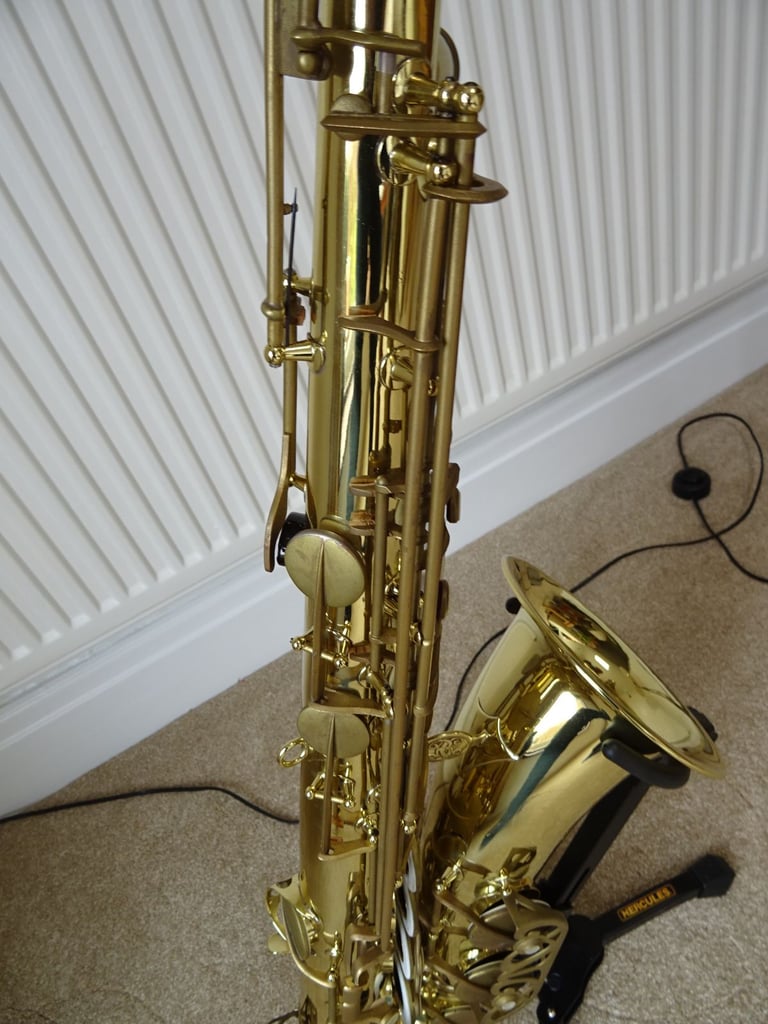BUFFET SUPER DYNACTION TENOR, ROO PADS, NO TOP F#, HR MPC, 2 NECKS