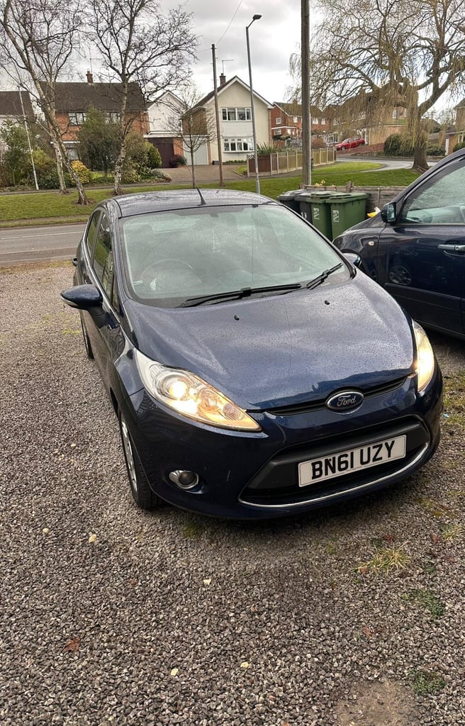 Ford, FIESTA, Hatchback, 2011, Manual, 1242 (cc), 5 doors