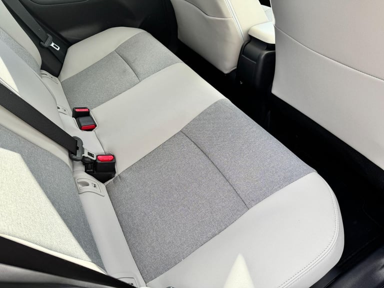 2023 Toyota Yaris 1.5 VVT-h Excel Hatchback 5dr Petrol Hybrid E-CVT Euro 6 (s/s) (116 ps) HATCHBA...