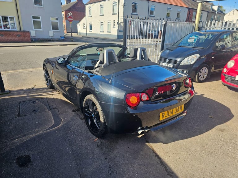 2004 BMW Z4 2.2i SE Euro 3 2dr CONVERTIBLE Petrol Manual