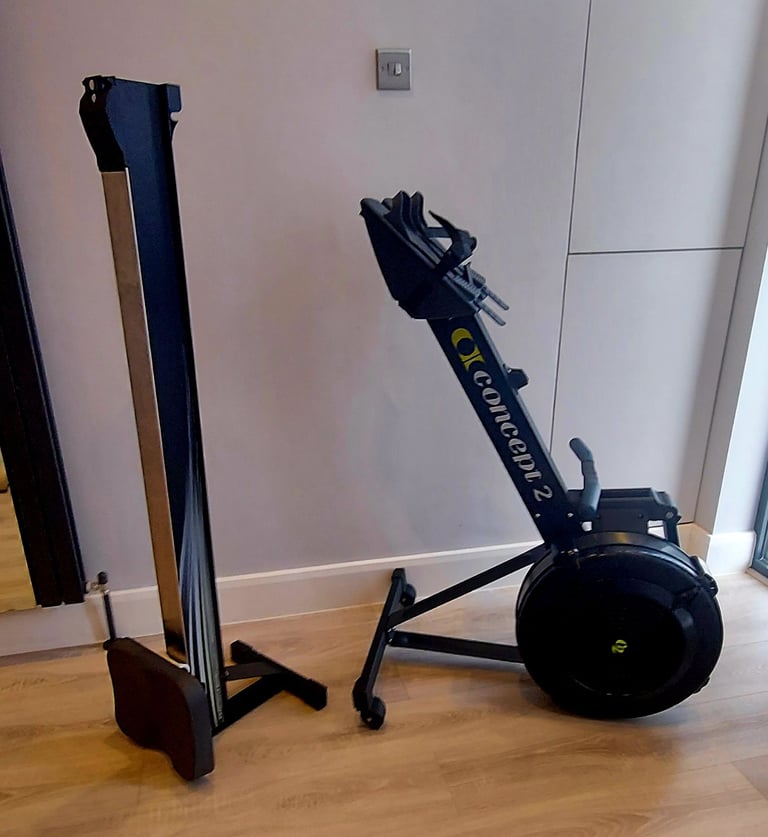 Concept 2 model D PM5 rowing machine rower concept2 