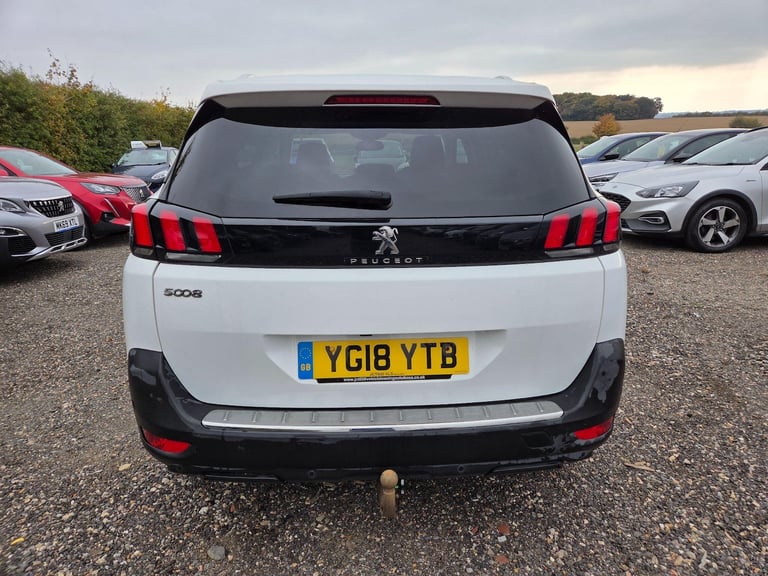 2018 Peugeot 5008 1.2 PureTech Allure Euro 6 (s/s) 5dr Petrol