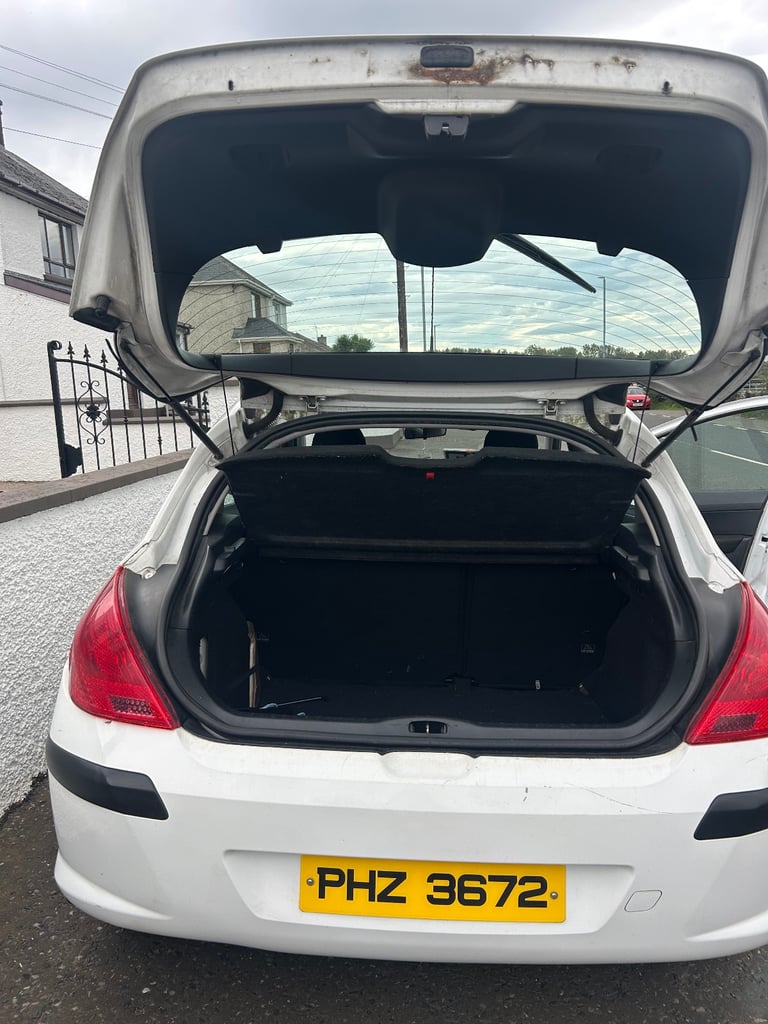 Peugeot, 308, Hatchback, 2009, Manual, 1560 (cc), 5 doors