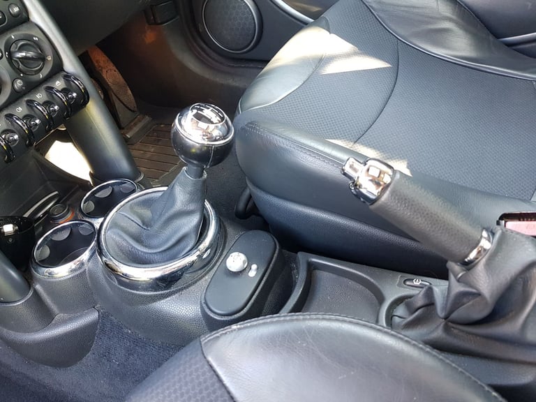 Mini Cooper, HATCHBACK, Hatchback, 2006, Manual, 1598 (cc), 3 doors