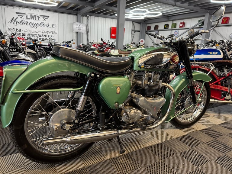 1960 BSA A7 SHOOTING STAR 500cc, outstanding condition, px welcome 