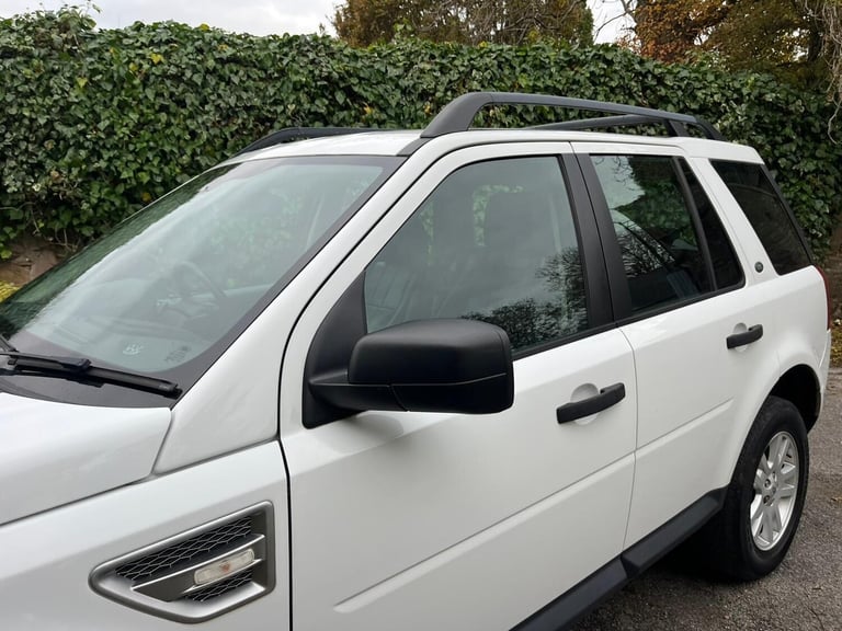 2012 Land Rover Freelander 2 2.2 TD4 XS CommandShift 4WD Euro 5 5dr ESTATE Diesel Automatic