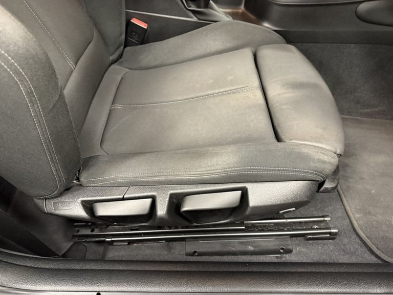 2015 BMW 2 Series 218i Sport 2dr COUPE PETROL Manual