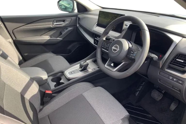 2025 Nissan Qashqai 1.3 DiG-T MH 158 N-Connecta [Glass Rf] 5dr Xtronic Hatchback Petrol Automatic