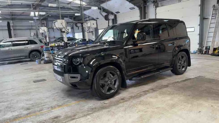 2025 Land Rover Defender 110 3.0 D350 MHEV X-Dynamic SE SUV 5dr Diesel Auto 4WD Euro 6 (s/s) (350...