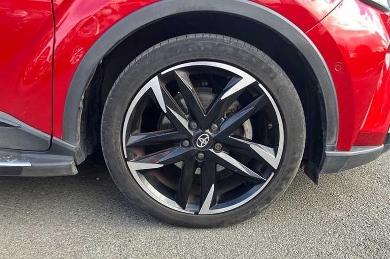 2022 Toyota C-HR 1.8 VVT-h GR SPORT SUV 5dr Petrol Hybrid CVT Euro 6 (s/s) (122 ps) SUV Hybrid Au...