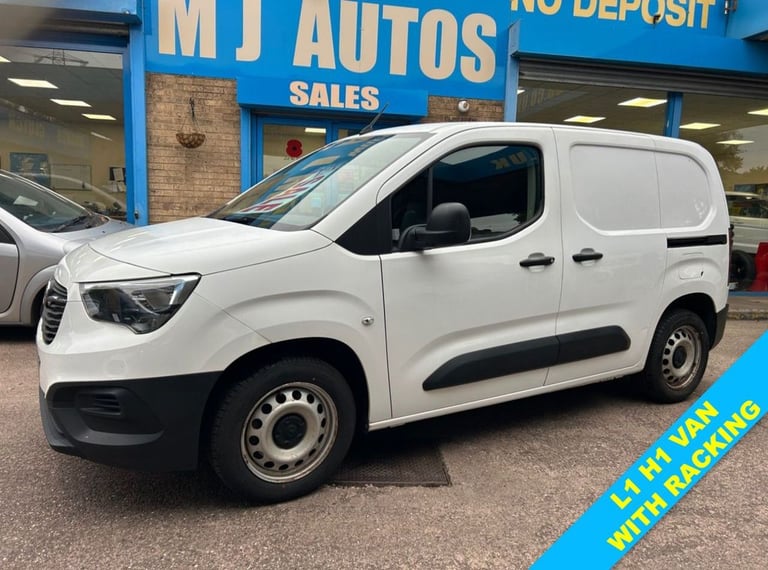 2020 20 VAUXHALL COMBO 1.5 2300 EDITION VAN 4DR L1 H1 EURO 6 (S/S) (100 PS) DIES