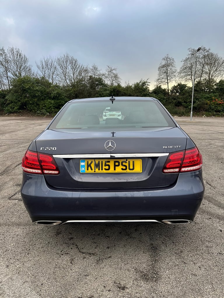 Mercedes-Benz, E CLASS, Saloon, 2015, Semi-Auto, 2143 (cc), 4 doors