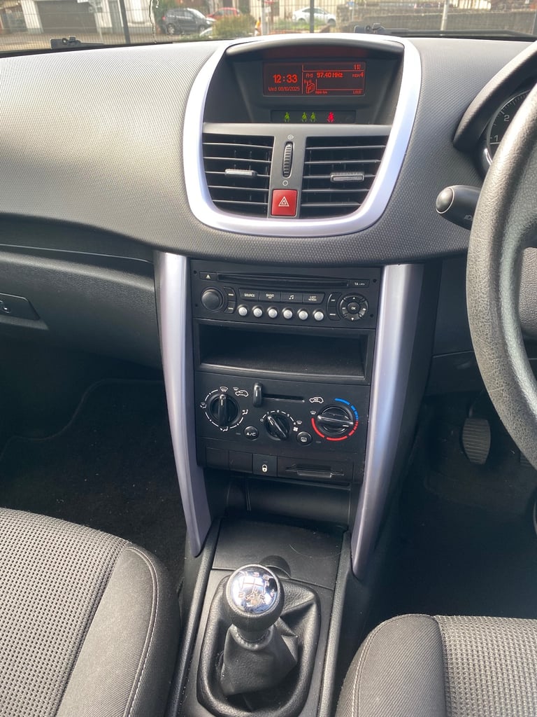 Peugeot, 207, Convertible, 2008, Manual, 1598 (cc), 2 doors