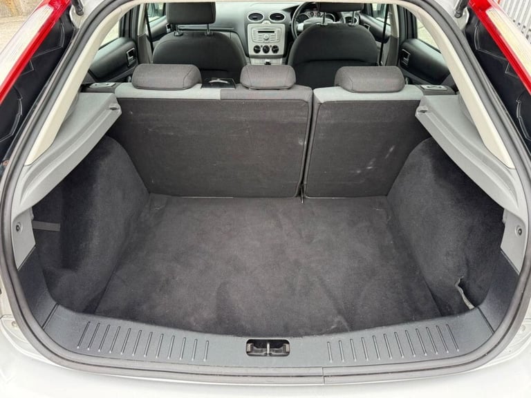 2009 09 FORD FOCUS 1.6 ZETEC HATCHBACK 5DR PETROL MANUAL (161 G/KM, 99 BHP)