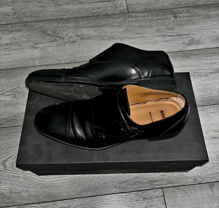 Hugo boss leather monk shoes 