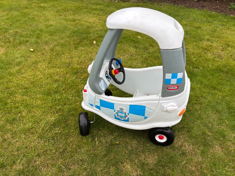 Little Tike police ride on. Collection ws5 