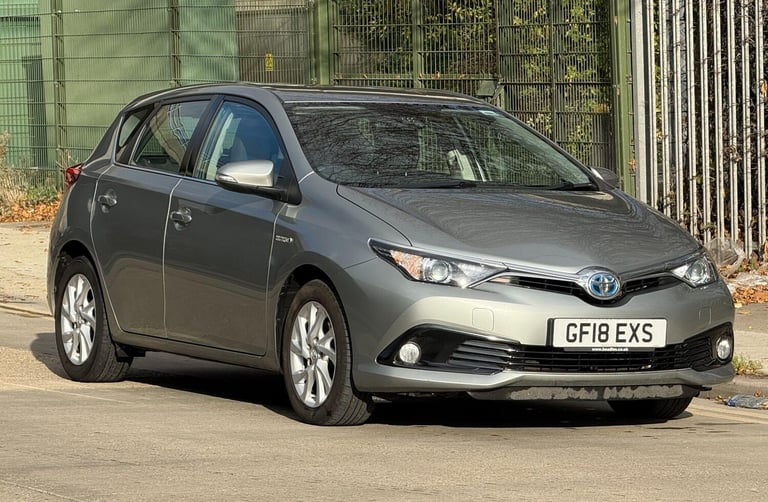2018 Toyota Auris 1.8 VVT-h Icon Tech Hatchback 5dr Petrol Hybrid CVT Euro 6 (s/s) (136 ps) HATCH...