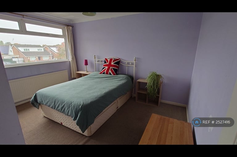 4 bedroom house in Bradwell Road, Peterborough, PE3 (4 bed) (#2527416)