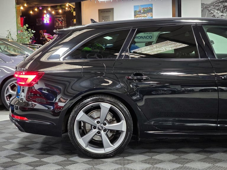 2019 Audi A4 Avant 2.0 TFSI 40 Black Edition S Tronic Euro 6 (s/s) 5dr ESTATE Petrol Automatic