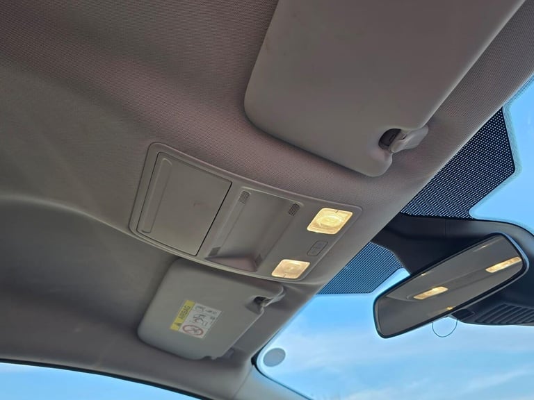 2018 Ford Fiesta 1.0T EcoBoost Zetec Auto Euro 6 (s/s) 5dr Hatchback Petrol Automatic