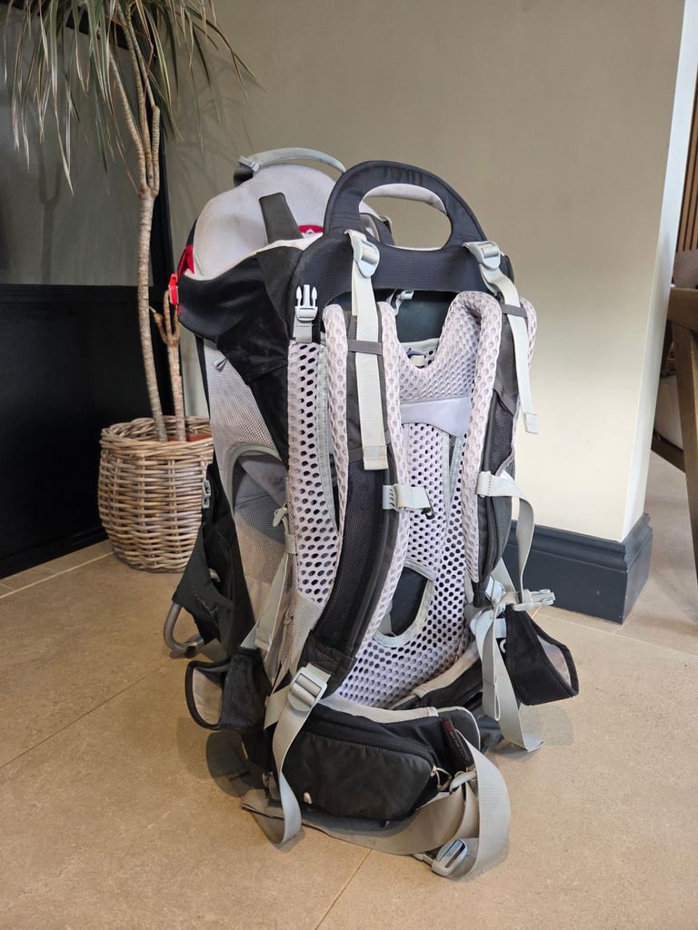 Osprey Poco AG plus child carrier