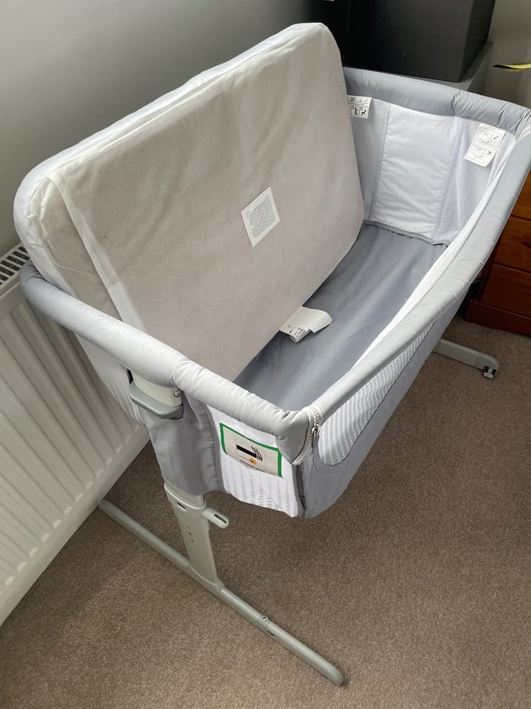 Chicco next to me crib / cot 