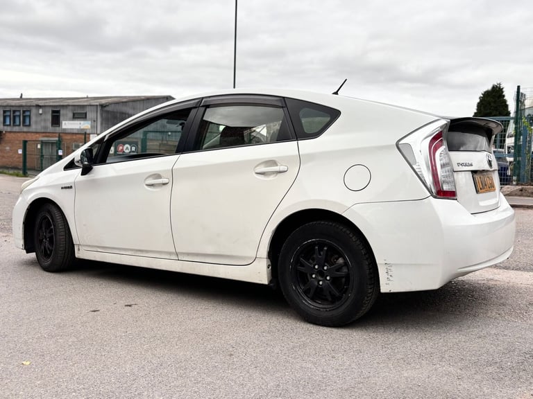 2019 Toyota Prius  HYBRID ELECTRIC Manual