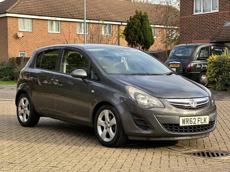 2013 Vauxhall Corsa SXI Automatic 1.4L Petrol 59,000 Miles Full Service History 1YR NEW MOT  1 OWNER