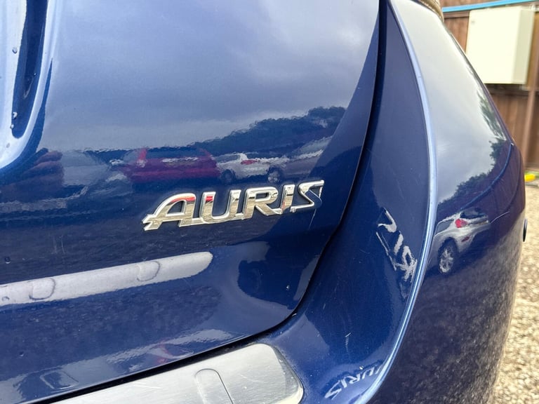 2015 Toyota Auris 1.6 D-4D Business Edition Touring Sports Euro 6 (s/s) 5dr ESTATE Diesel Manual
