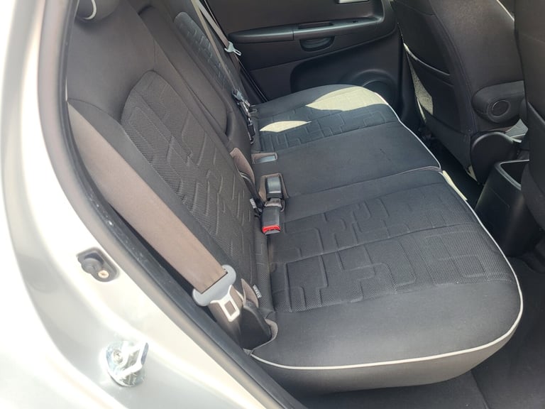 KIA VENGA 2 1.6 AUTOMATIC 5 DOOR 42K FULL HISTORY ONE PREVIOUS LADY OWNER 
