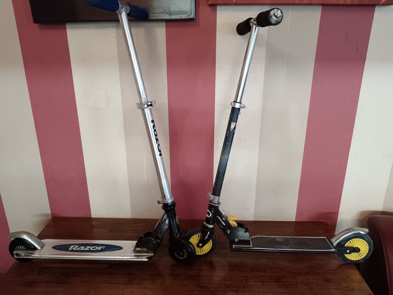 Kid's scooter (each £22