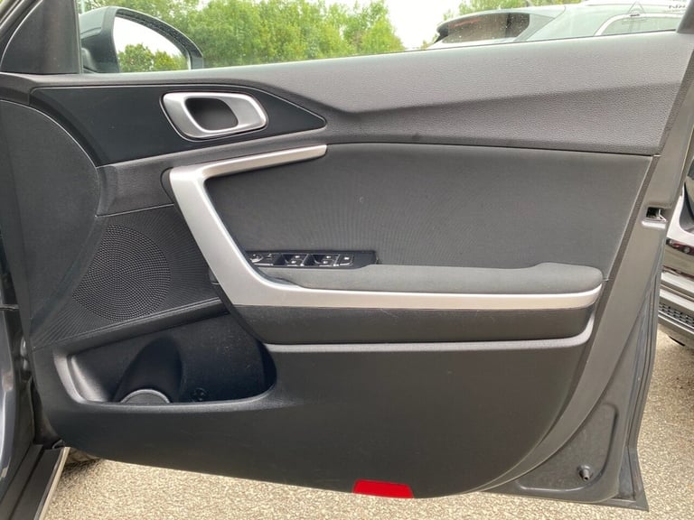 2022 Kia XCeed 1.0 T-GDi 2 SUV 5dr Petrol Manual Euro 6 (s/s) (118 bhp) HATCHBACK Petrol Manual