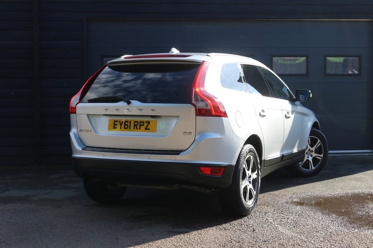2011 Volvo XC60 D3 [163] SE Lux 5dr Geartronic ESTATE Diesel Automatic