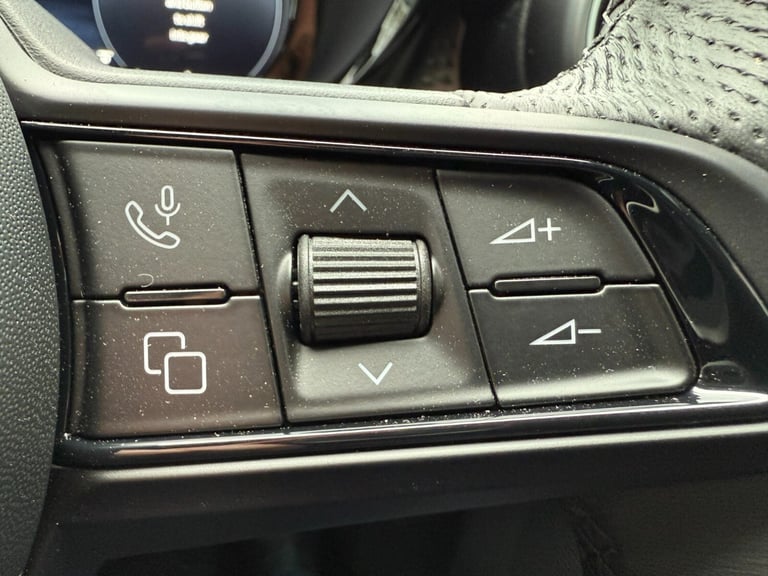 2023 Alfa Romeo Tonale 1.5 MHEV Ti 5dr Auto Hatchback Petrol Automatic