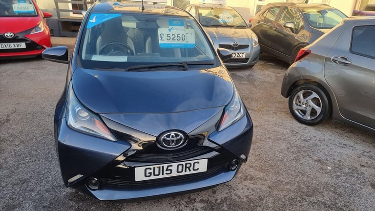 2015 Toyota AYGO 1.0 VVT-i x-play Euro 5 5dr Euro 5 HATCHBACK Petrol Manual