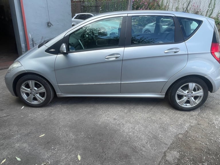 MERCEDES-BENZ A CLASS A180 CDI Avantgarde SE 5dr CVT Automatic-GOOD SPEC-2 KEYS 