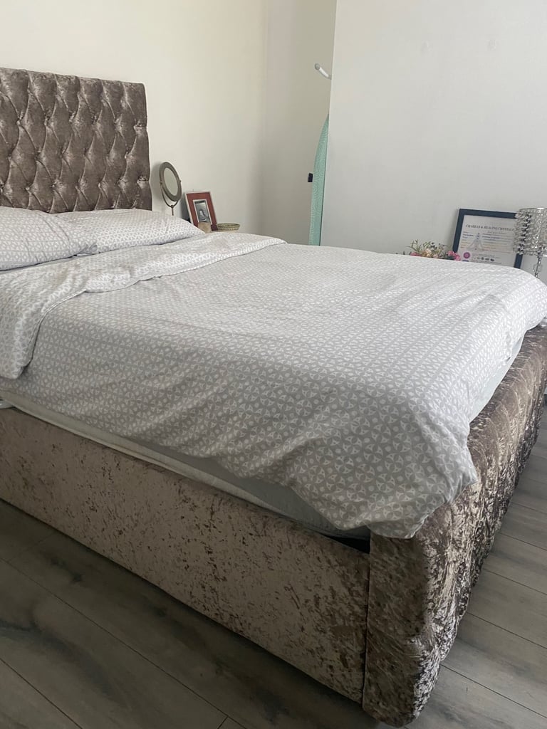 Double Ottoman Bed