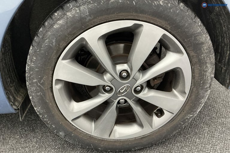 2017 Hyundai i20 1.2 Premium Nav 5dr HATCHBACK PETROL Manual