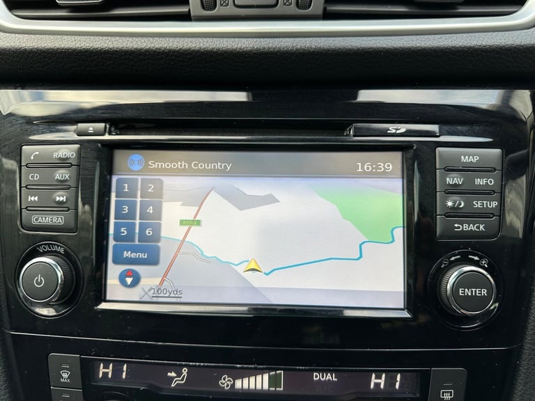 2017 Nissan Qashqai 1.2 DIG-T N-Connecta XTRON 2WD Euro 6 (s/s) 5dr HATCHBACK Petrol Automatic