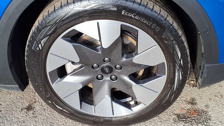  Ford Explorer 210kW Premium 77kWh 5dr Auto SUV Electric Automatic