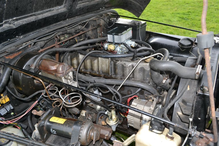 Jeep Wrangler YJ 4.2 Auto Soft Top 1988 for Restoration or Parts 'Free delivery'*