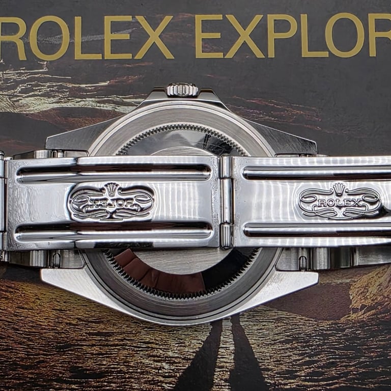 Rolex Explorer II 16570 “Polar” – 2001, Full Set, Excellent Condition, Just Serviced