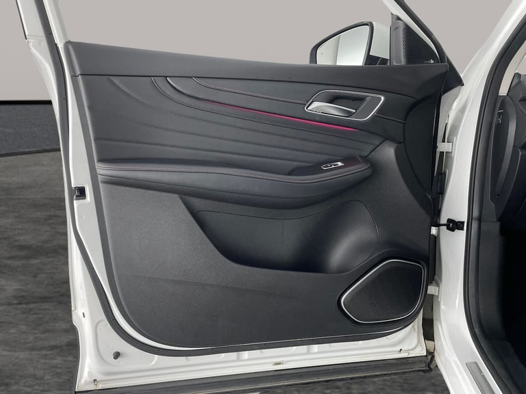 2022 MG MG HS 1.5 T-GDI Exclusive SUV 5dr Petrol Manual Euro 6 (s/s) (162 ps) - LED - REV Suv Pet...