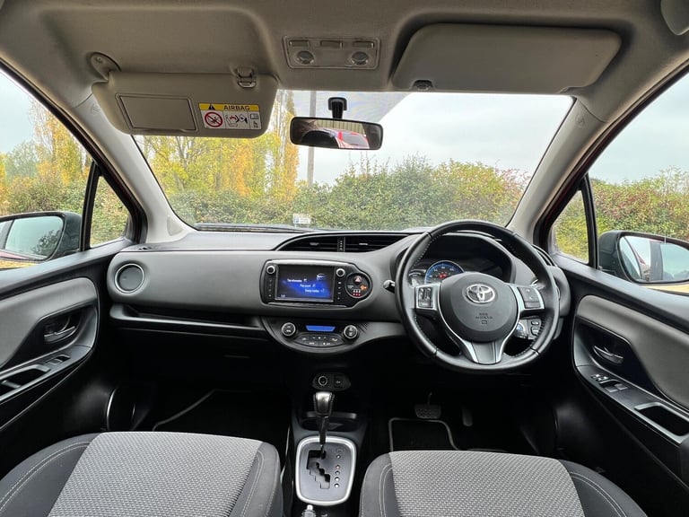 2016 Toyota Yaris 1.5 VVT-h Icon E-CVT Euro 6 5dr HATCHBACK Petrol/Electric Hybrid Automatic