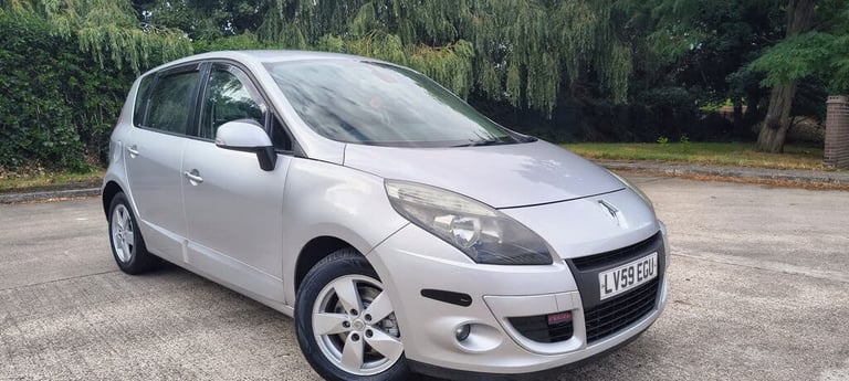 2009 Renault Scenic 1.9 dCi Dynamique 5dr MPV Diesel Manual