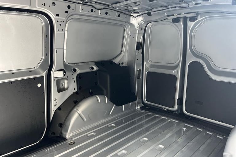 2025 Ford Transit Connect 250 Trend AUTO L2 LWB 1.5 EcoBoost PHEV 150ps, BLUETOOTH, REAR PARKING ...