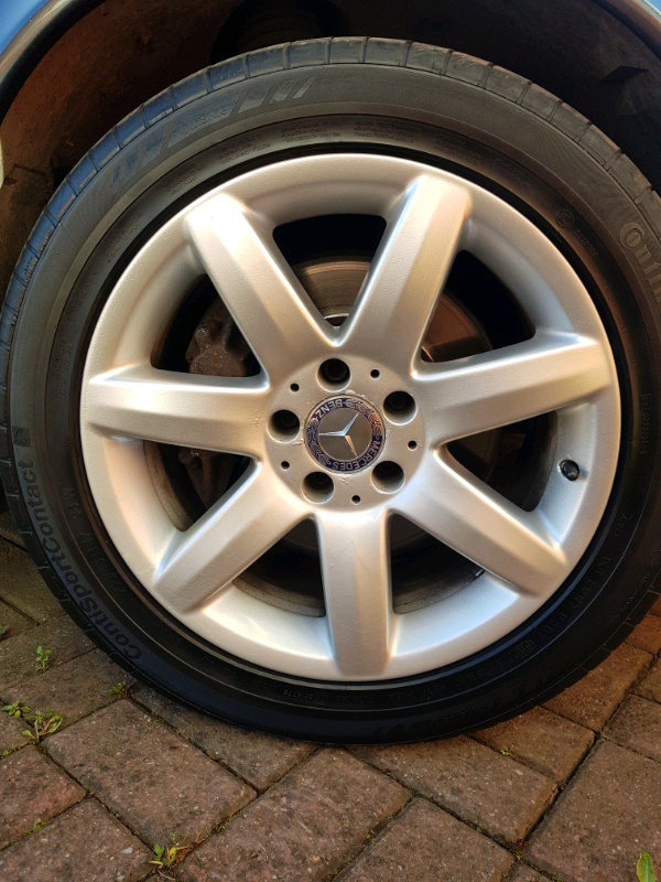 Genuine Mercedes AMG 17 inch; Alloy wheels with 7mm Continental Tyres