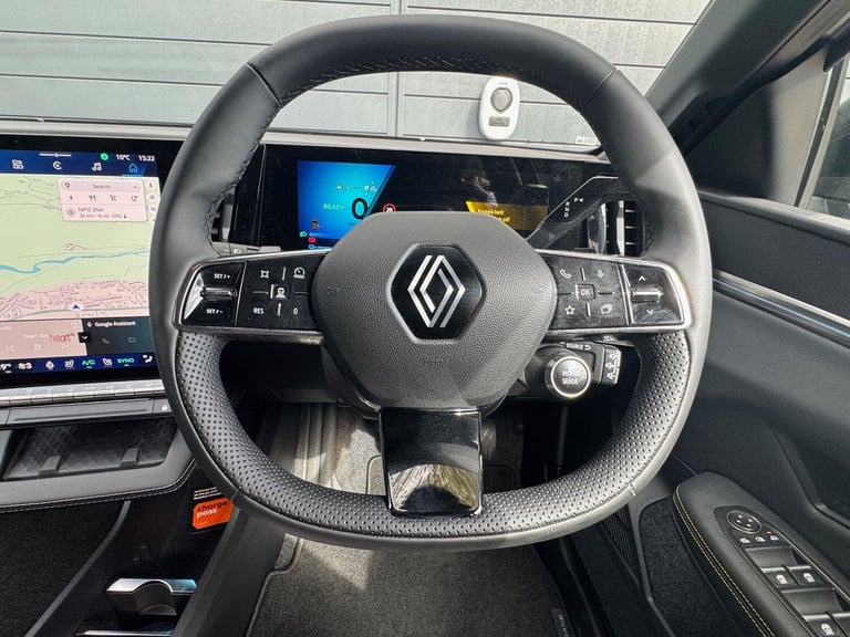 2024 Renault Megane E Tech comfort range 60kWh techno Auto 5dr (22kW Charger) HATCHBACK Electric ...
