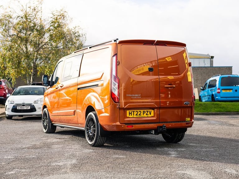2022 Ford Transit Custom 2.0 EcoBlue 130ps Low Roof D/Cab Limited Van PANEL VAN DIESEL Manual
