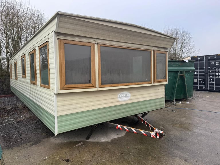 Cheap 12ft wide Renovation Project Static Caravans For Private Land